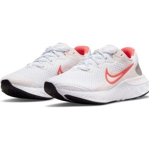 WMNS NIKE RENEW RUN 2 NWOT